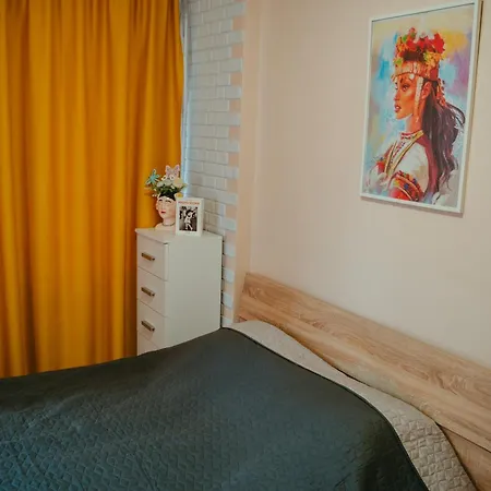 Yellow Dream Апартаменти